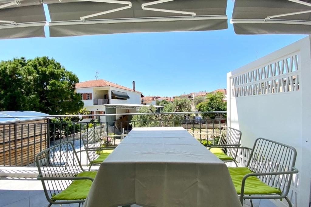 Mageiras Boutique Hotel Afytos Esterno foto